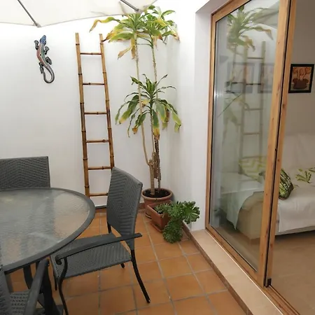 Ar2b, Coqueto En Primera Línea De Playa Apartamento *